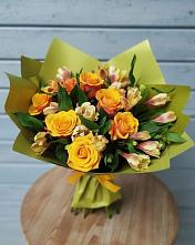 Букет цветов из:  Альстромерии и Розы #REPLACE_PRED# Старице