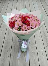 Букет цветов из:  Альстромерии #REPLACE_PRED# Старице