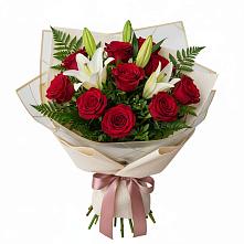 Букет цветов из:  Лилии и Розы в Старице