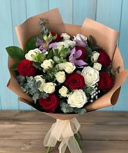 Букет цветов из:  Розы и Альстромерии в Старице