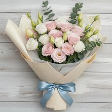 Букет цветов из:  Лизиантусы #REPLACE_PRED# Старице