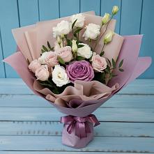 Букет цветов из:  Розы и Лизиантусы в Старице