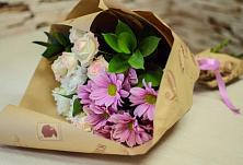 Букет цветов из:  Розы и Хризантемы #REPLACE_PRED# Старице