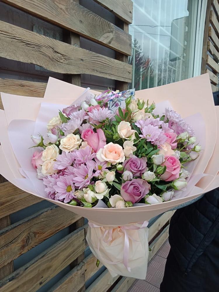 Букет цветов из: Розы и Хризантемы в Старице