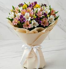 Букет цветов из:  Альстромерии в Старице