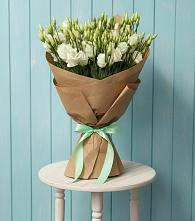 Букет цветов из:  Лизиантусы в Старице