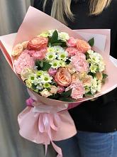 Букет нежные объятья в Старице Букет цветов из: Гвоздики, Розы и Хризантемы в Старице