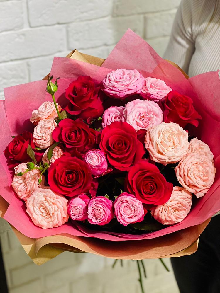 Букет цветов из: Розы в Старице