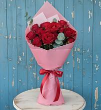 Букет цветов из:  Розы в Старице
