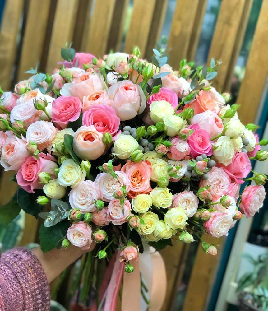 Букет цветов из: Розы в Старице