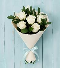 Букет цветов из:  Розы в Старице
