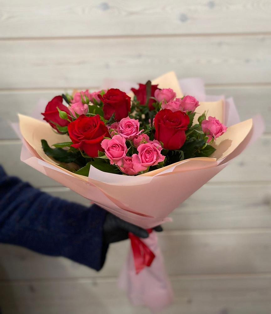 Букет цветов из: Розы в Старице