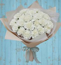 Букет цветов из:  Гвоздики в Старице
