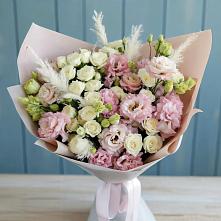 Букет цветов из:  Альстромерии и Розы в Старице